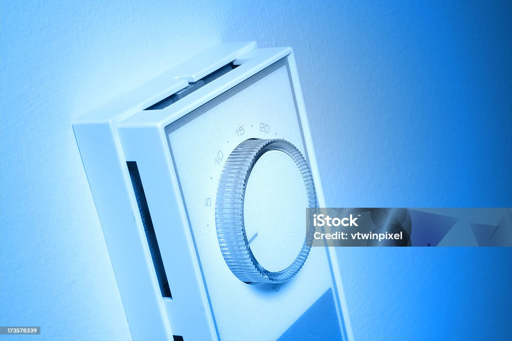 Termostato frio - Foto de stock de Baixo - Posição royalty-free