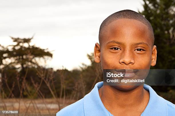 Młody African American Dziecko - zdjęcia stockowe i więcej obrazów Adolescencja - Adolescencja, Afroamerykanin, Afrykanin