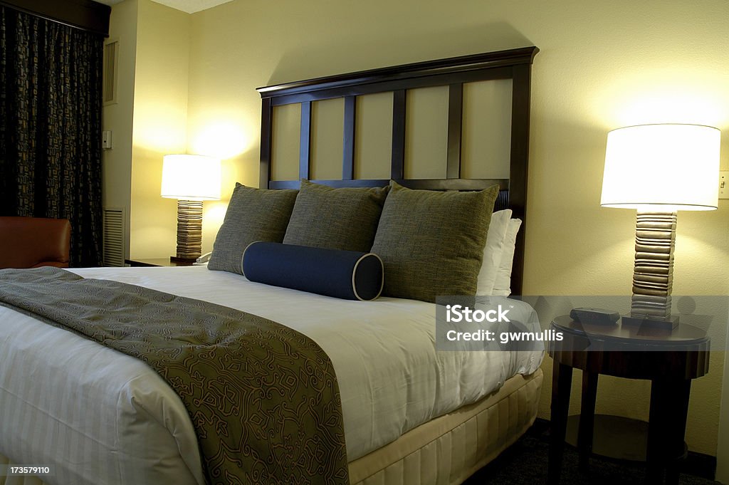 Charmoso quarto de hotel - Foto de stock de Amimar royalty-free
