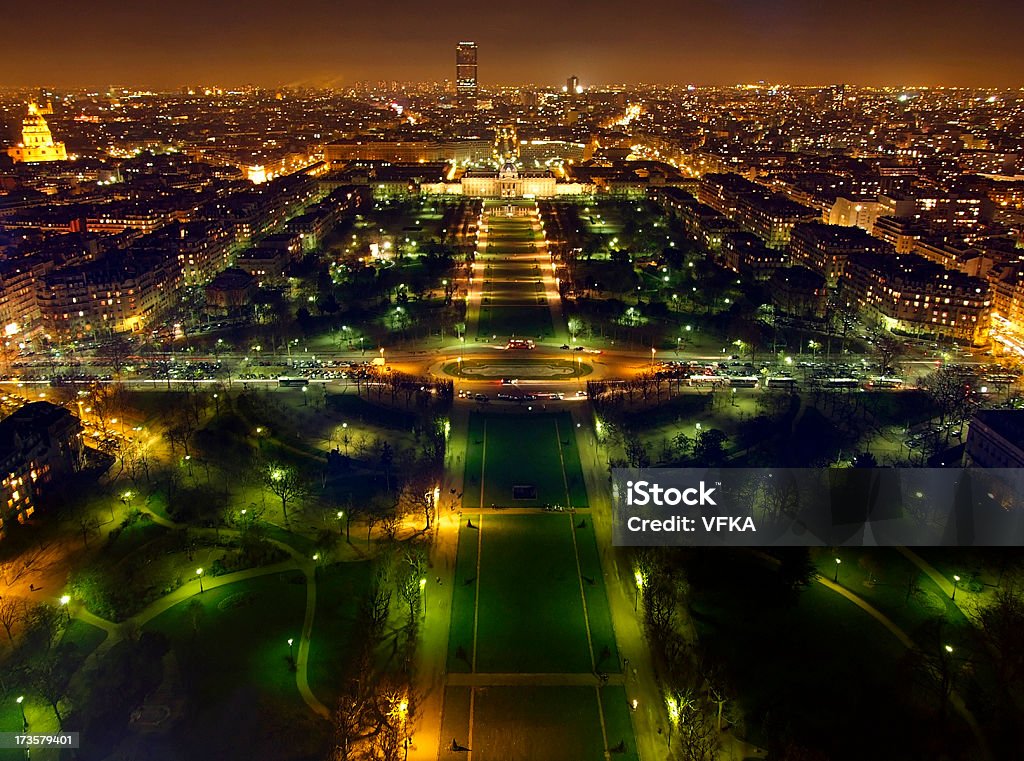 Blick auf den Eiffelturm - Lizenzfrei Beleuchtet Stock-Foto