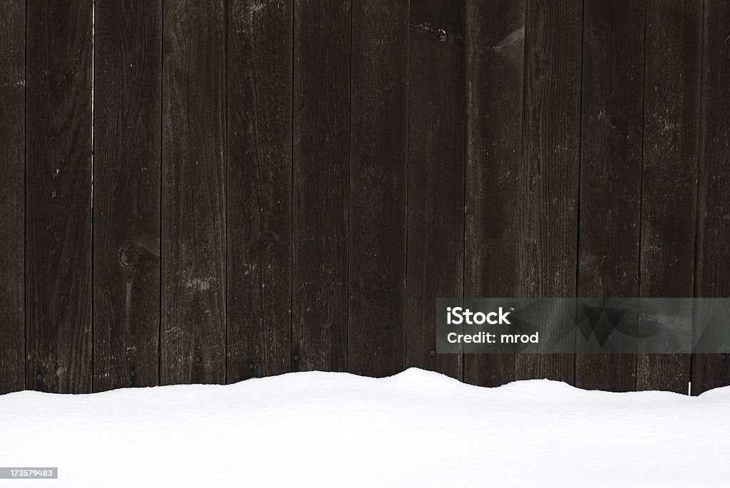 Clôture avec neige - Photo de Clôture libre de droits