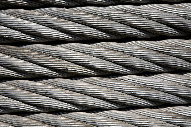 industrial kabel als hintergrund, textur - steel cable wire rope rope textured stock-fotos und bilder