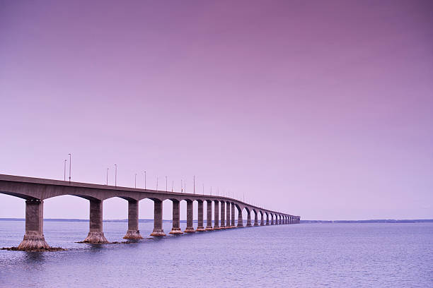 istock Confederation Bridge over the Northumberland Strait 173583227
