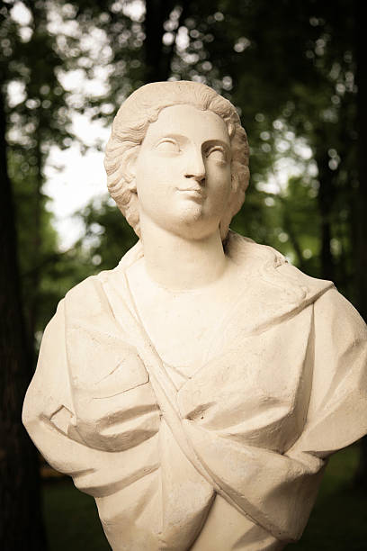 istock Petergof - St.Petersburg 173583378