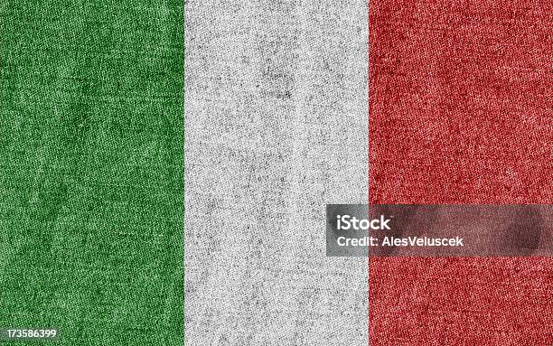 Bandiera Dellitalia - Fotografie stock e altre immagini di Bandiera dell'Italia - Bandiera dell'Italia, Abbigliamento casual, Bandiera