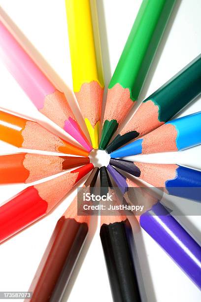 Star Ołówki Zespołu Colorfull - zdjęcia stockowe i więcej obrazów Aranżować - Aranżować, Artykuł biurowy, Bez ludzi