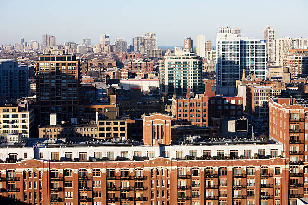 istock Chicago Near North Side Apartments 173587598