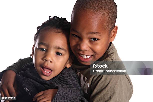 Hermanos Foto de stock y más banco de imágenes de 2-3 años - 2-3 años, Dos personas, Sólo niños - Varones