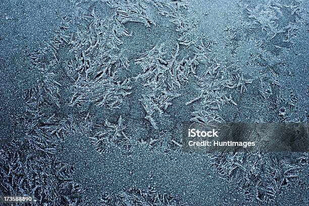 Tormenta De Hielo Foto de stock y más banco de imágenes de Copo de nieve - Copo de nieve, Intrincado, Abstracto