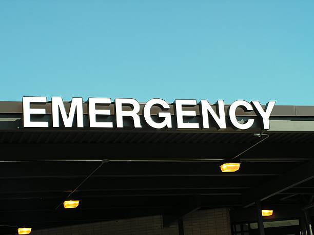 istock Hospital Emergency Sign 173589559