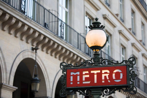 istock Paris Metro Sign, France 173591309