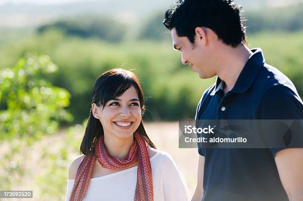 Genießen Sie Anderen Stockfoto und mehr Bilder von Attraktive Frau - Attraktive Frau, Aufregung, Ehefrau