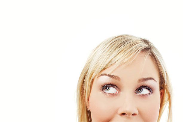 istock top of head looking up 173594105