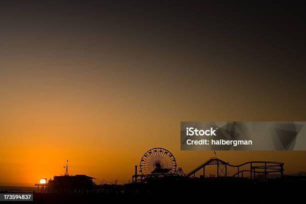 Santa Monica Pier At Sunset Stock Photo - Download Image Now - Oracle Park, Ferris Wheel, Santa Monica