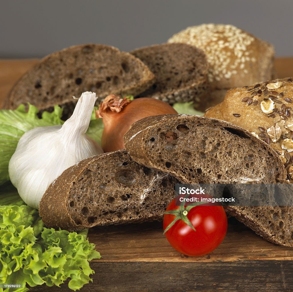 Variedade de pão e produtos hortícolas - Royalty-free Agricultura Foto de stock