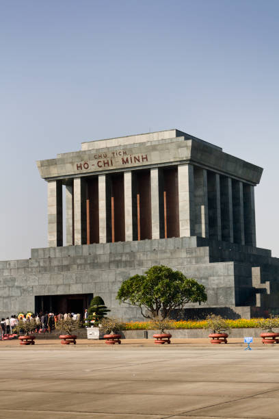 istock Ho Chi Minh Mausoleum Vt 173598703