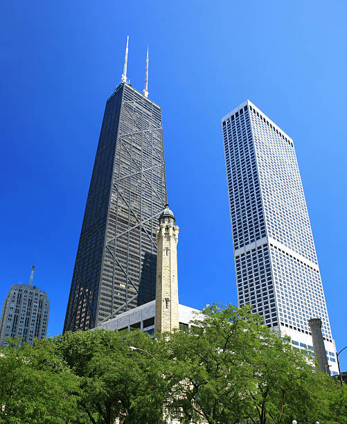 istock Chicago,Illinois skyline with the Water tower 173598878