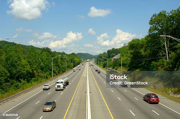 Seis Carril Izquierdo De La Carretera Interestatal Con El Foto de stock y más banco de imágenes de Tennessee