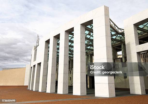 Foto de Parlamento Australiano e mais fotos de stock de Austrália - Austrália, Casa do Parlamento - Camberra, Edifício do Parlamento