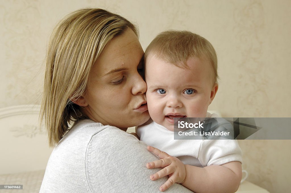 Matki i dziecka - Zbiór zdjęć royalty-free (30-39 lat)