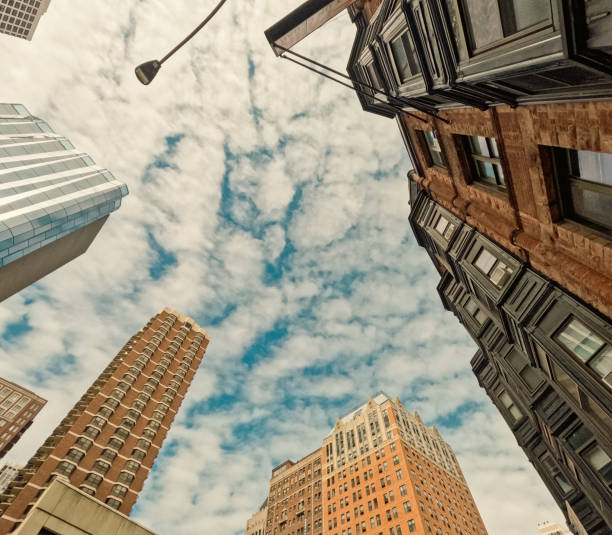 istock Skyscraper Buildings in Downtown Chicago, Illinois, USA 1736016818