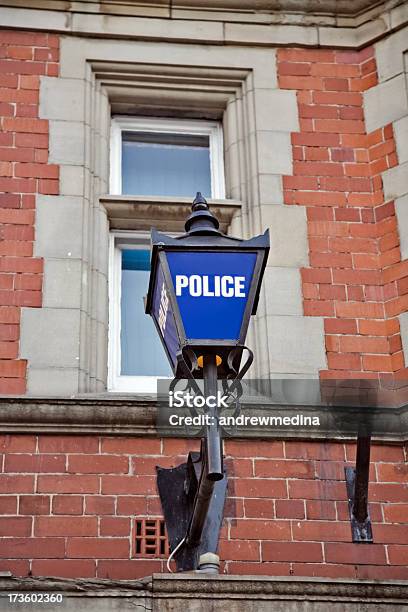 Polizia Britannica Lampada Tradizionale - Fotografie stock e altre immagini di Angolo - Forma - Angolo - Forma, Angolo retto, Area metropolitana di Manchester