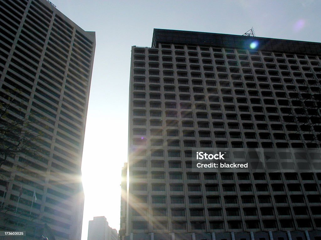 Cidade edifícios contra o nascer do sol Céu - Royalty-free Abstrato Foto de stock