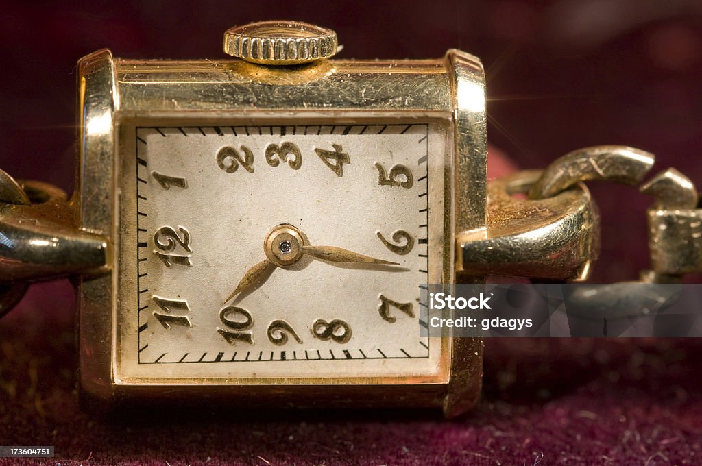 Stary zegarek Nadgarstek - Zbiór zdjęć royalty-free (Abstrakcja)