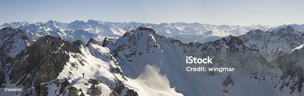 Sci tour panorama - Foto stock royalty-free di Alpi