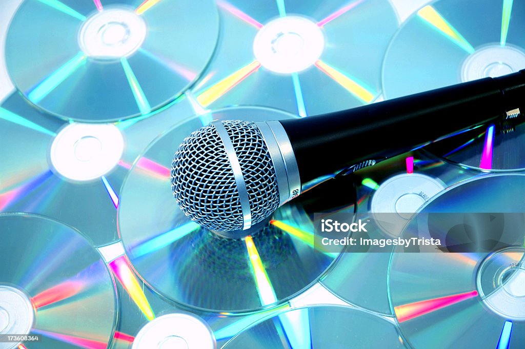 Discoteca microfono - Foto stock royalty-free di Apparecchiatura di registrazione del suono