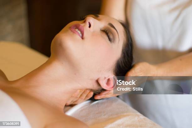 Foto de Tratamento De Spa e mais fotos de stock de Adulto - Adulto, Amimar, Beleza