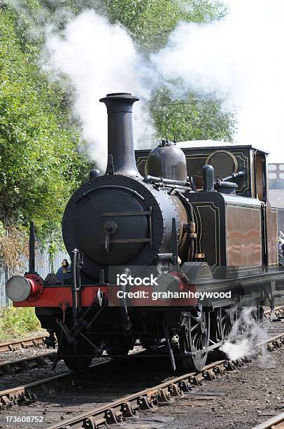 Foto de Terrier 060 Motor A Vapor e mais fotos de stock de Locomotiva a vapor - Locomotiva a vapor, Reino Unido, Cultura Britânica