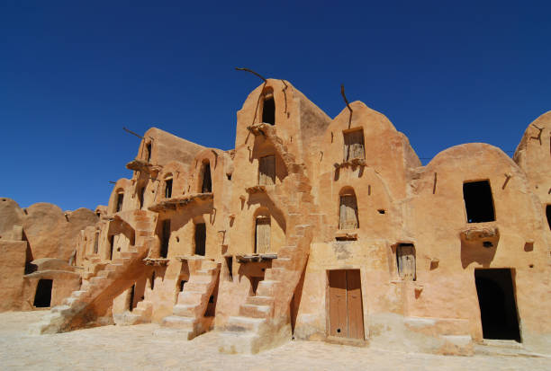 istock Ksar Ouled Sultana 173608959