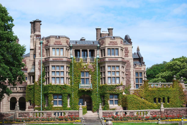istock Castle Tjolöholm 173609429