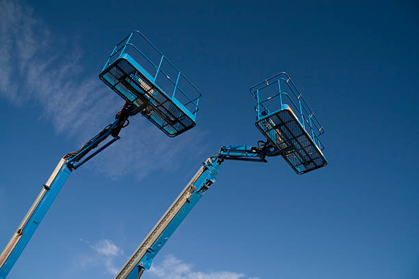 głównie w blue - blue construction construction site crane zdjęcia i obrazy z banku zdjęć