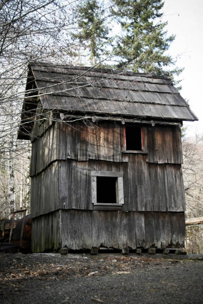 istock Abandoned Wood House or Shed Outdoors, Nobody, Copy Space 173609643