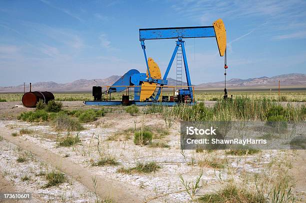 Desert Oil Pump Stock Photo - Download Image Now - Basin - Montana, Black Color, Blue
