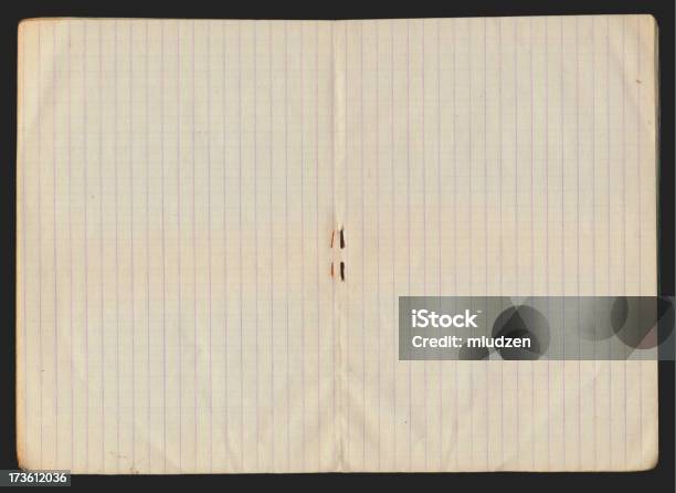 Foto de Bloco De Notas Em Branco Xxl e mais fotos de stock de Antigo - Antigo, Papel Quadriculado, Livro de Exercícios