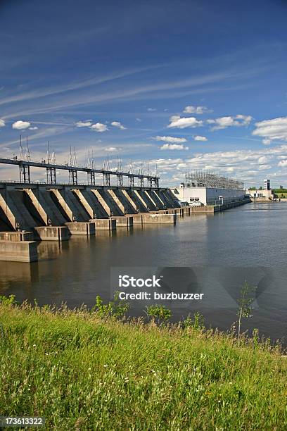 Gran Hidroeléctrica Dam Foto de stock y más banco de imágenes de Canadá - Canadá, Presa, Estación hidroeléctrica