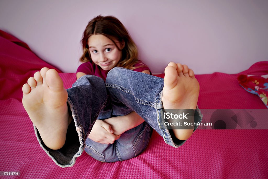 Meus pés - Foto de stock de Menina royalty-free
