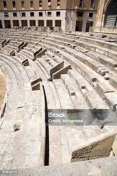 Lecce - Fotografie stock e altre immagini di Anfiteatro - Anfiteatro, Antico - Vecchio stile, Architettura