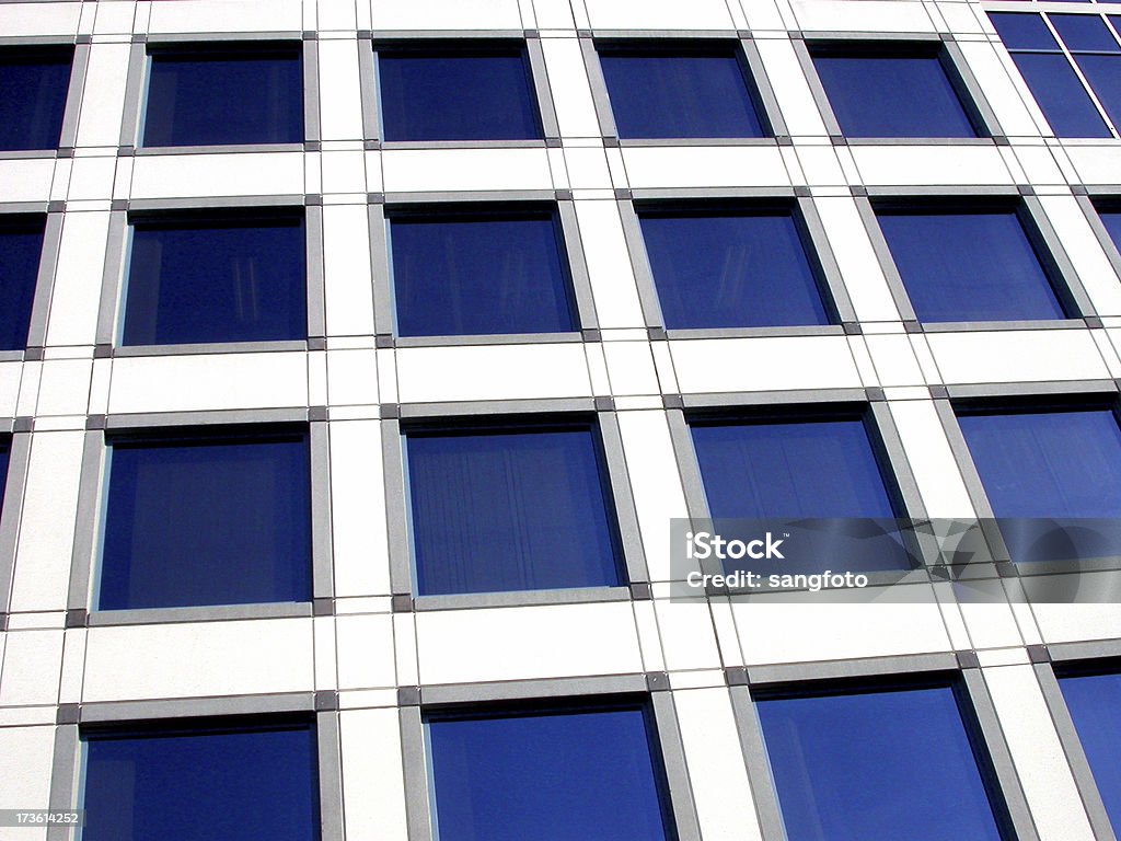 Janelas de vidro do edifício - Royalty-free Arquitetura Foto de stock