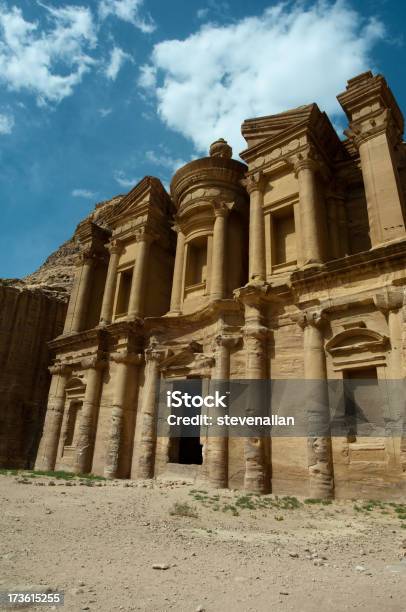 Foto de Petra e mais fotos de stock de Arcaico - Arcaico, Arqueologia, Arquitetura