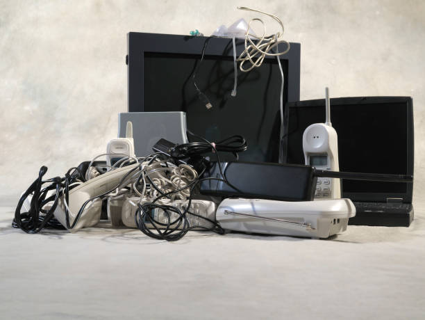 istock Electronics to Recycle Low Point of View 173615394