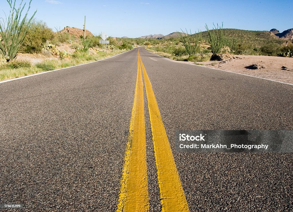 Carretera del desierto - Foto de stock de Phoenix - Arizona libre de derechos