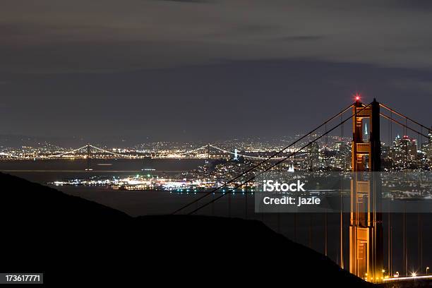 Golden Gate Bridge Bei Nacht Stockfoto und mehr Bilder von Architektur - Architektur, Art Deco, Außenaufnahme von Gebäuden