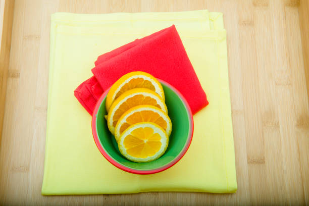 istock bowl of orange slices 173620105