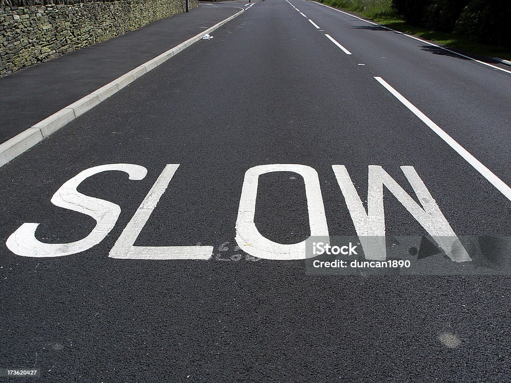 Медленно Road - Стоковые фото Медленный роялти-фри