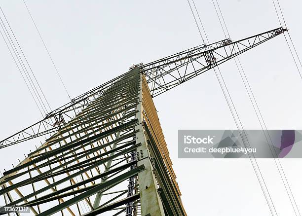 High Voltage Tower Stockfoto und mehr Bilder von Abstrakt - Abstrakt, Atomkraftwerk, Ausrüstung und Geräte