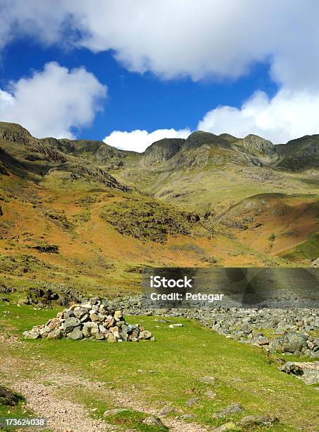 Bergpfad In Den Lake District Stockfoto und mehr Bilder von Frühling - Frühling, Lake District, Anhöhe